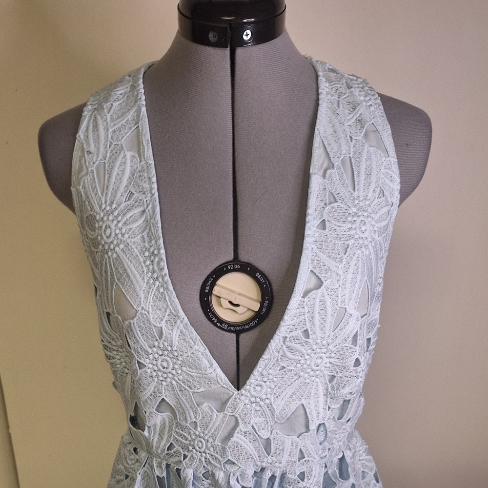 Tobi Sexy Light Blue Floral Lace Backless Dress With Deep V Front  Size Lg